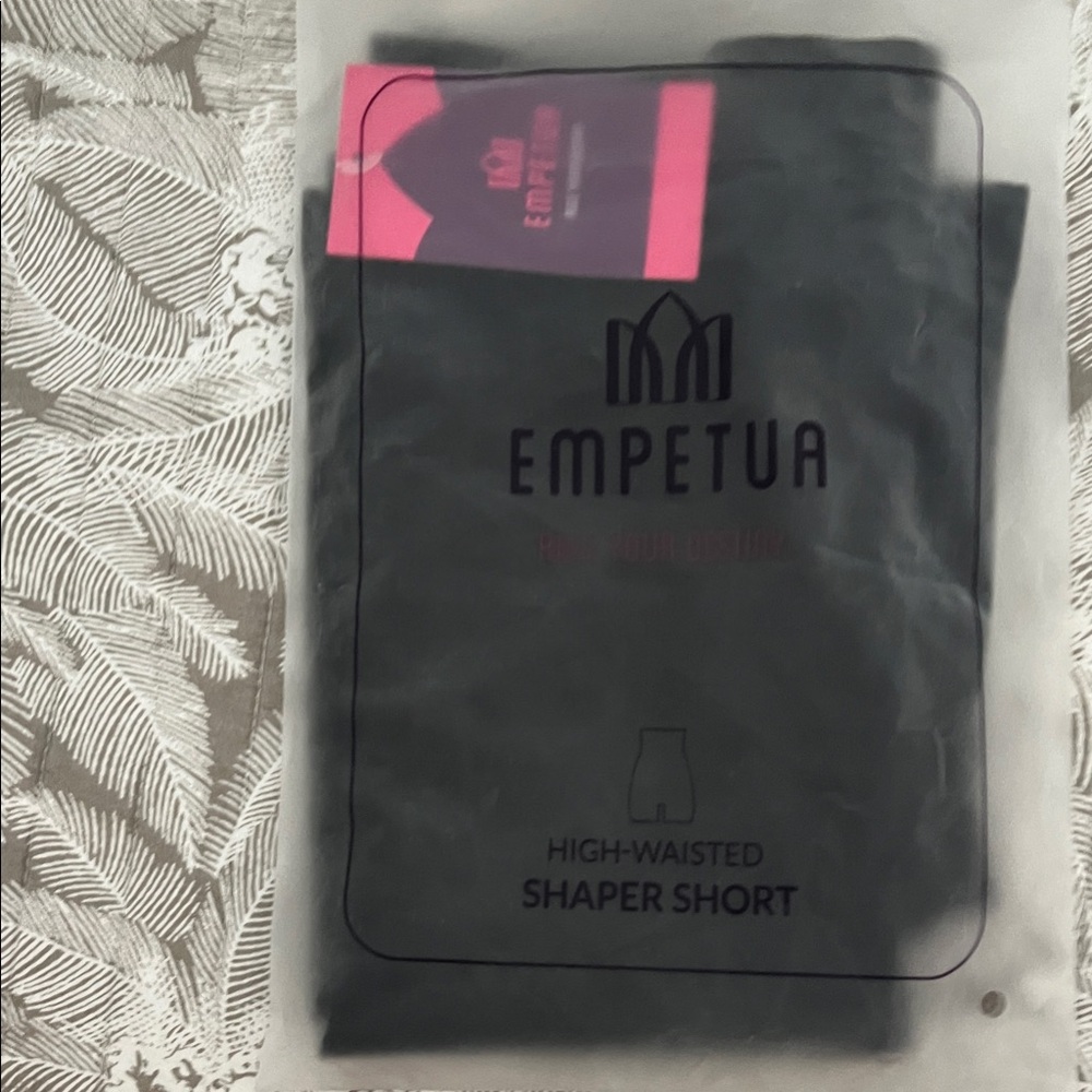 Shapermint Empetua High-Waisted Shaper Short in Black | Small